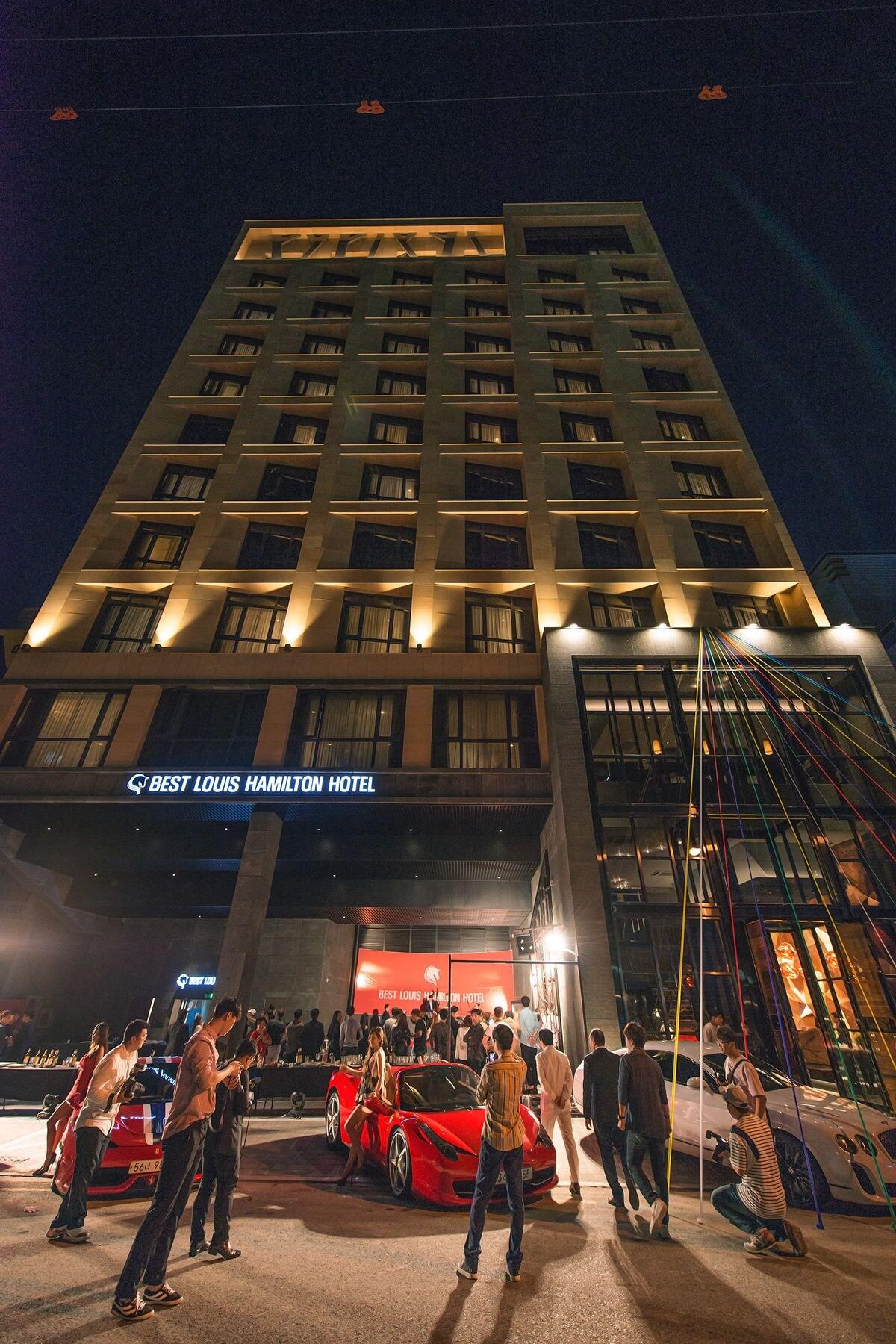 Best Louis Hamilton Hotel Чханвон Екстер'єр фото