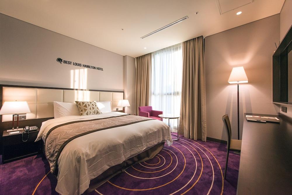 Best Louis Hamilton Hotel Чханвон Екстер'єр фото