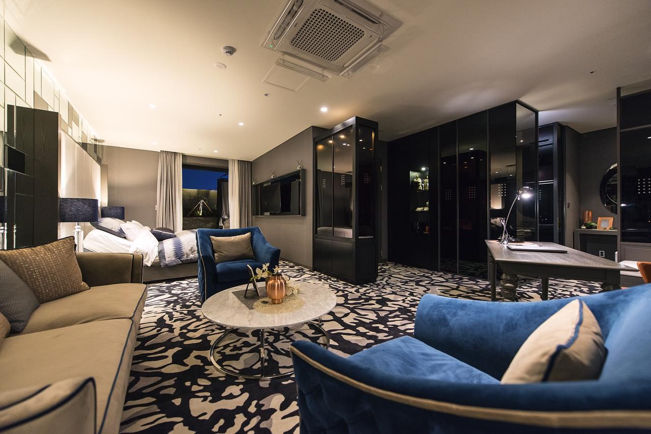 Best Louis Hamilton Hotel Чханвон Екстер'єр фото
