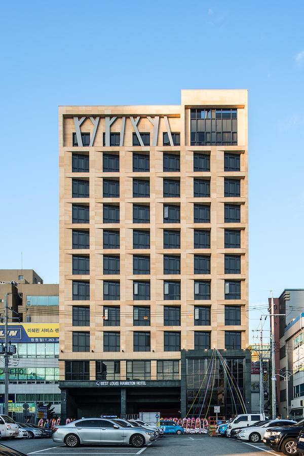 Best Louis Hamilton Hotel Чханвон Екстер'єр фото
