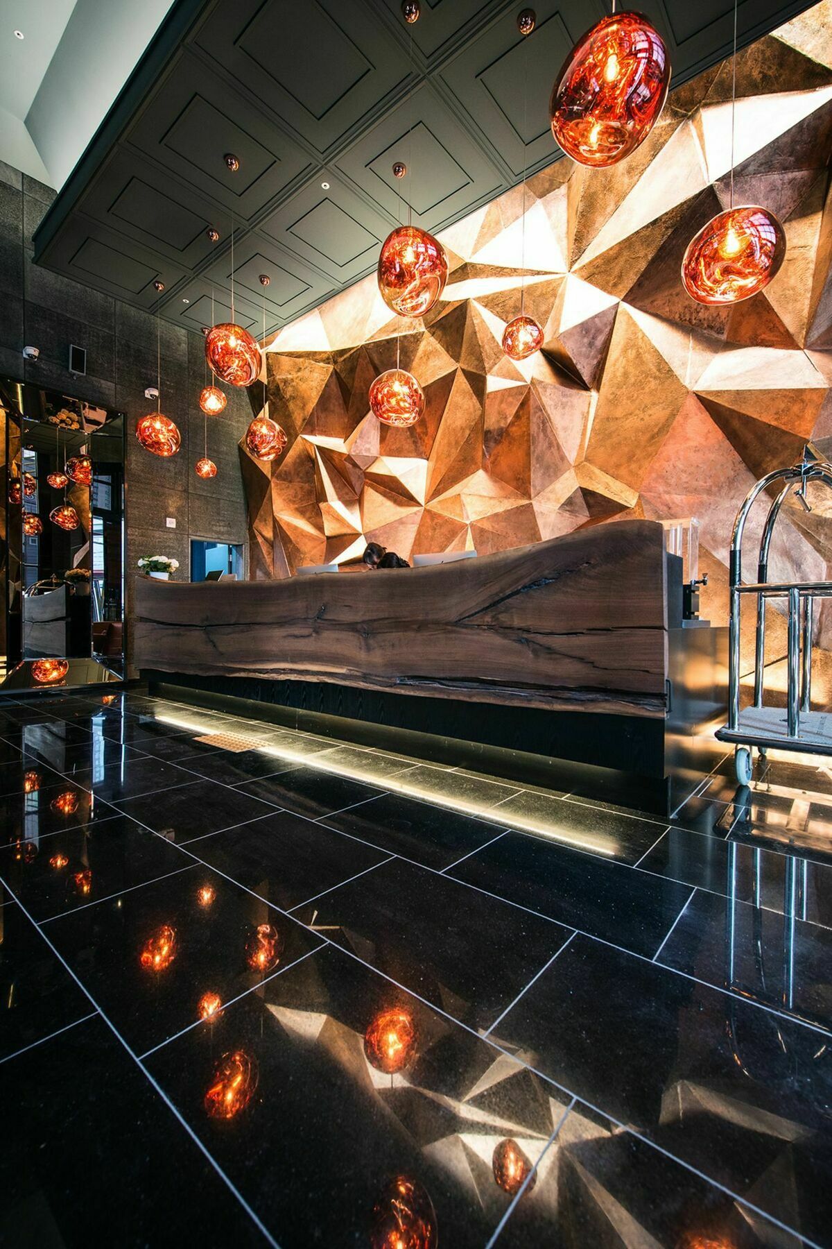 Best Louis Hamilton Hotel Чханвон Екстер'єр фото