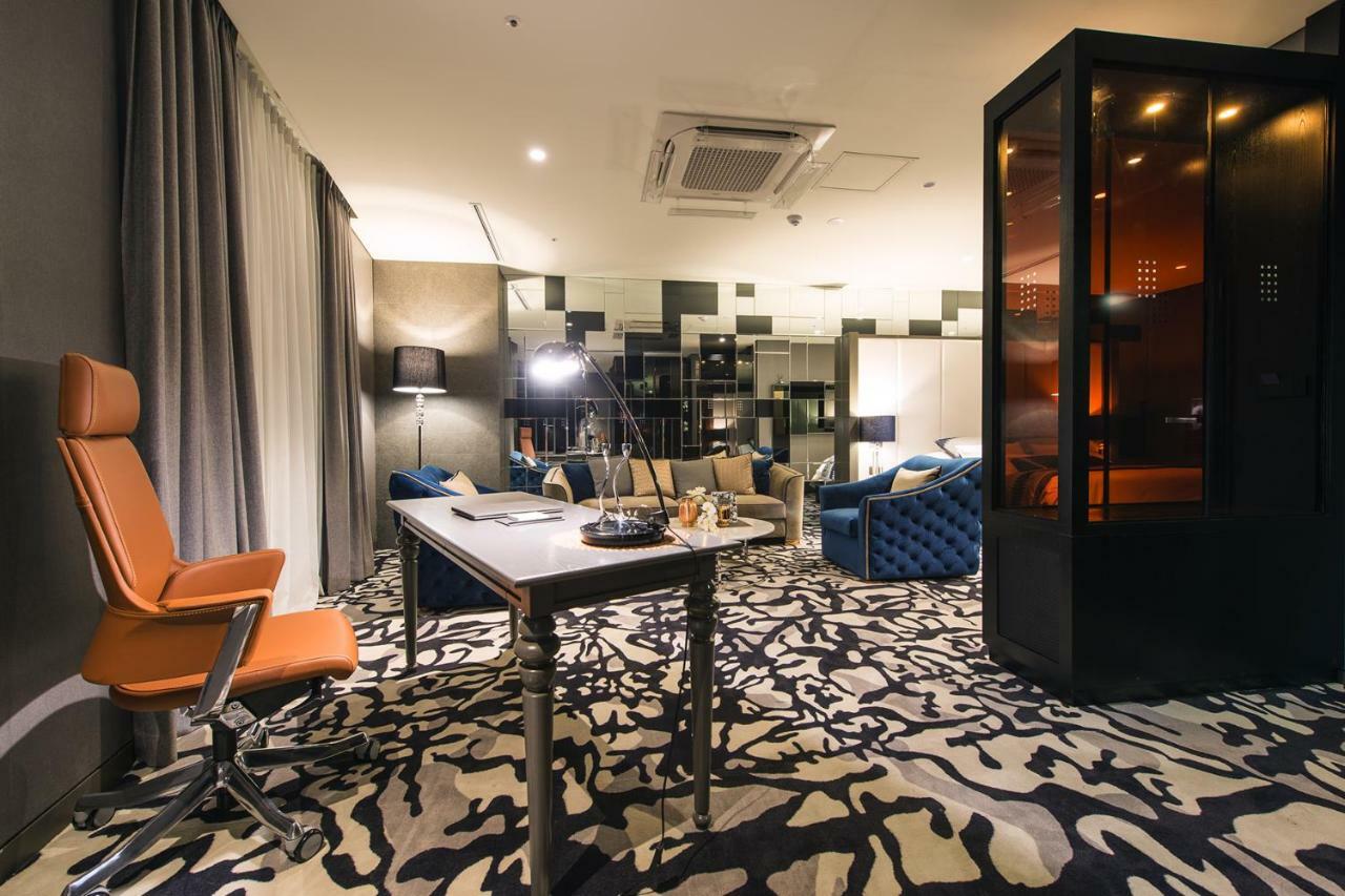 Best Louis Hamilton Hotel Чханвон Екстер'єр фото