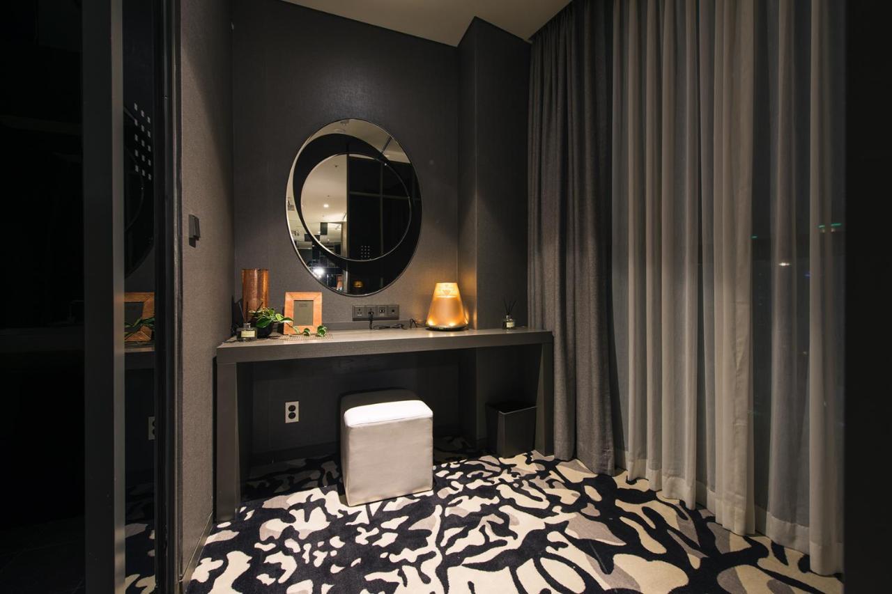 Best Louis Hamilton Hotel Чханвон Екстер'єр фото